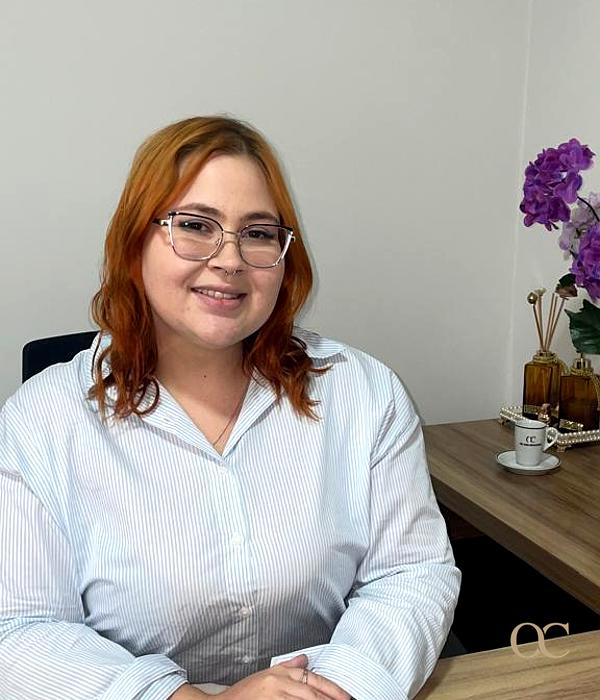 perfil_Helena Andrade